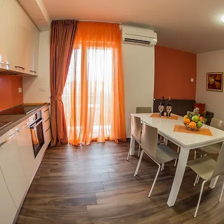 Apartamento Port Marina Pomer